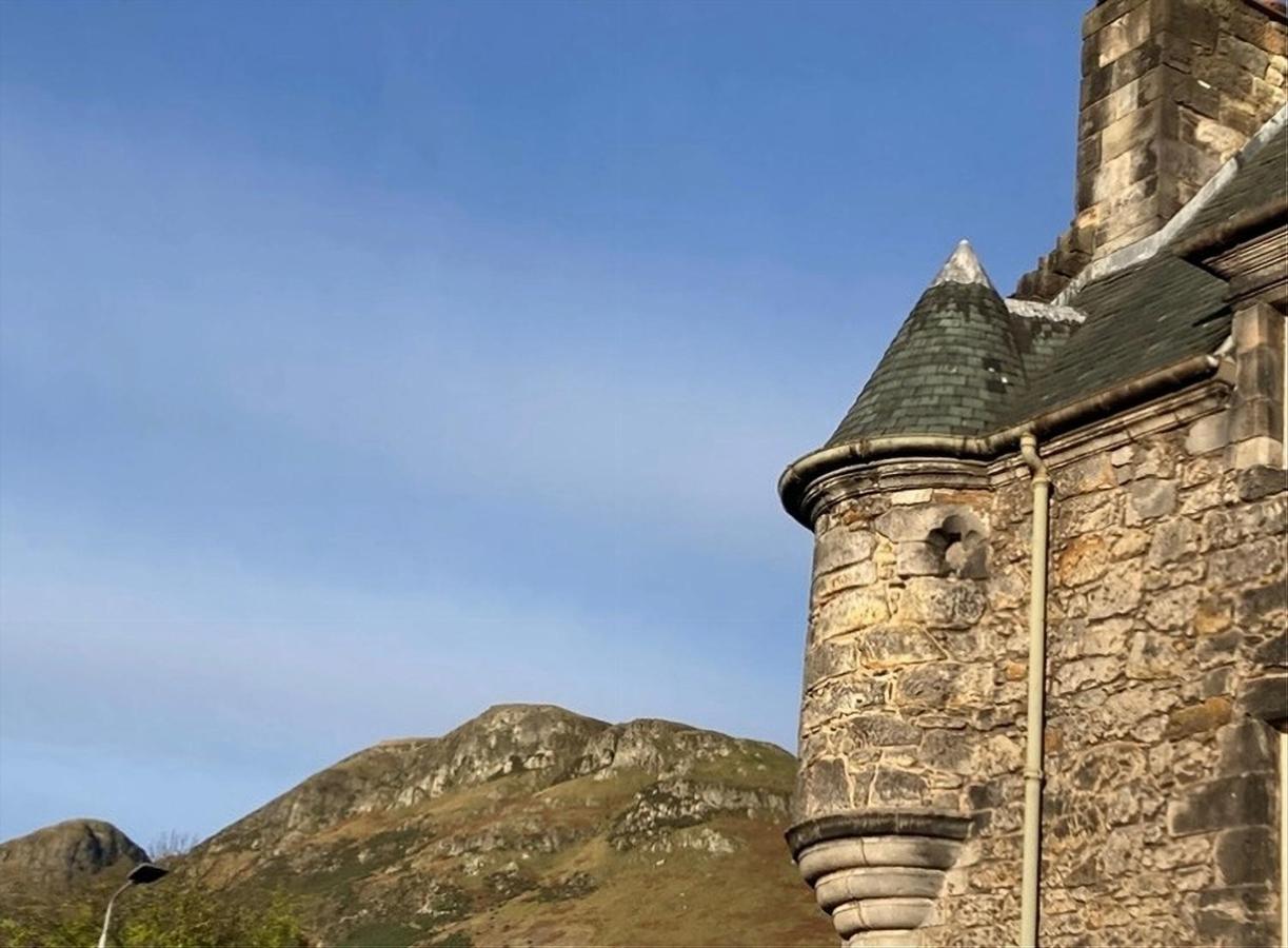 Menstrie Castle Stay สเตอร์ลิง ภายนอก รูปภาพ